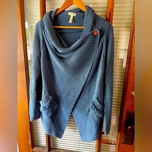 Matilda, Jane medium blue crisscross sweater